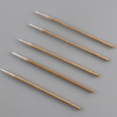 Cotonete de algodão aguçado 1mm do micro de madeira da vara sem fiapos para a limpeza