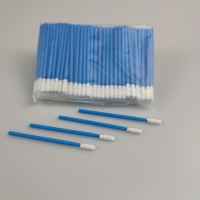 O punho TX743 azul ligou termicamente o cotonete da limpeza da fibra de poliéster descartável